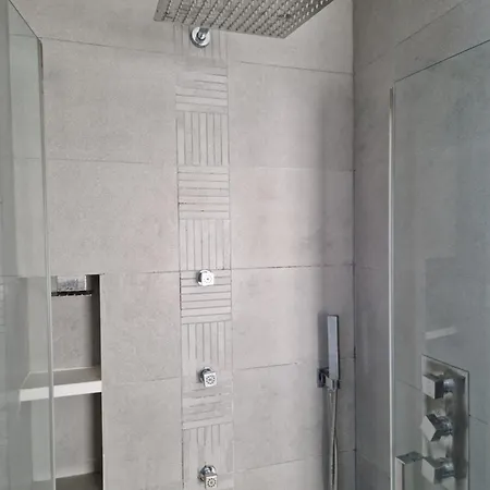 Maison, 4 Chambres, Metro, Climatisation Villa Villejuif